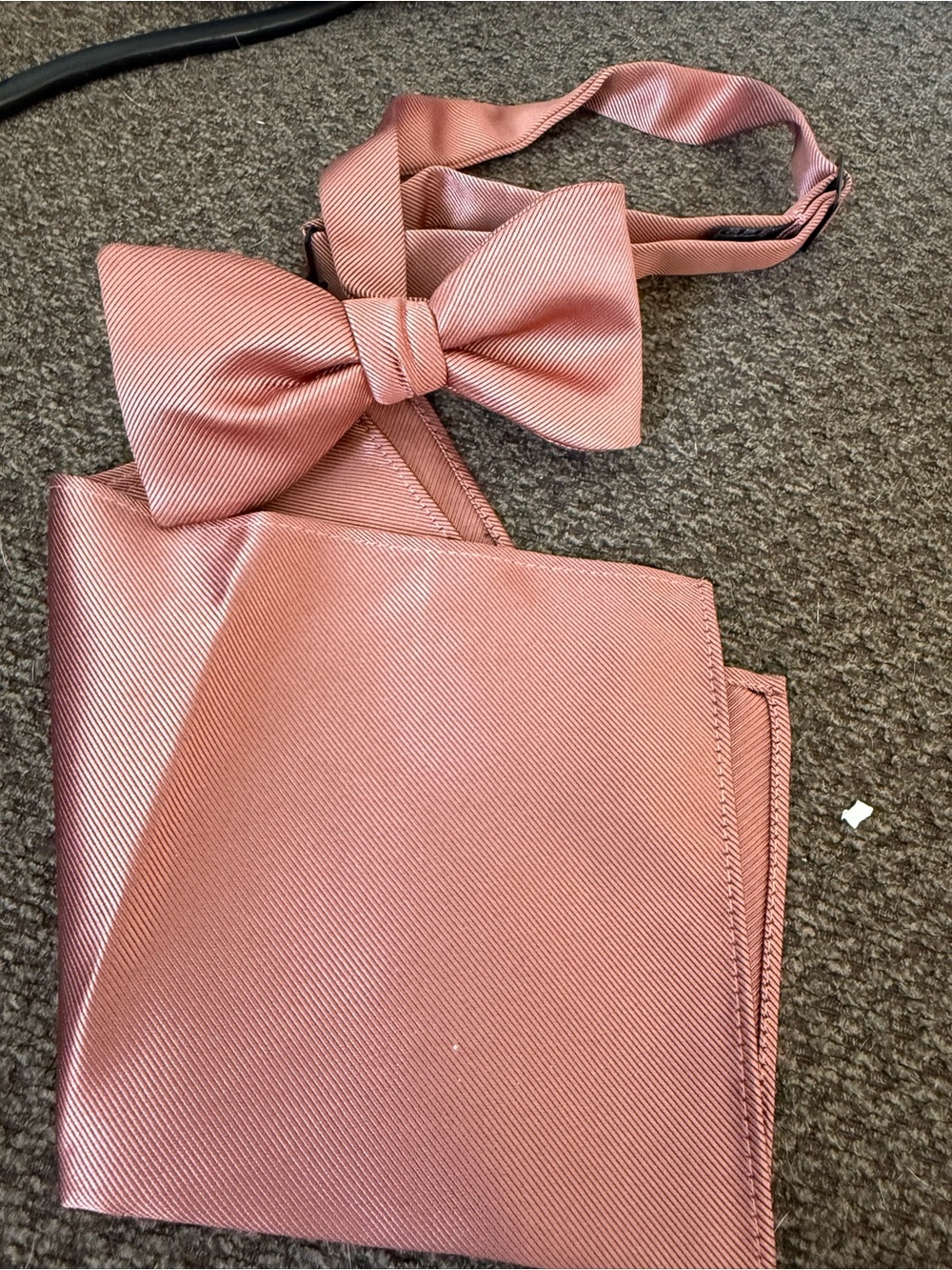 Classic Men's Satin Bow Tie and Pocket Square Set - Dusty Rose